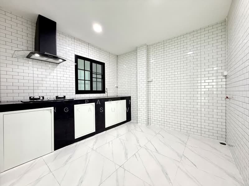 จรัญ 46, Bangkok, Bang Yi Khan, Bang Phlat, Bangkok, 3 Bedrooms, 190 sqm, Single Detached House For Sale, by Parinya Ingkasuwanakul, 500316234 - DDproperty.com