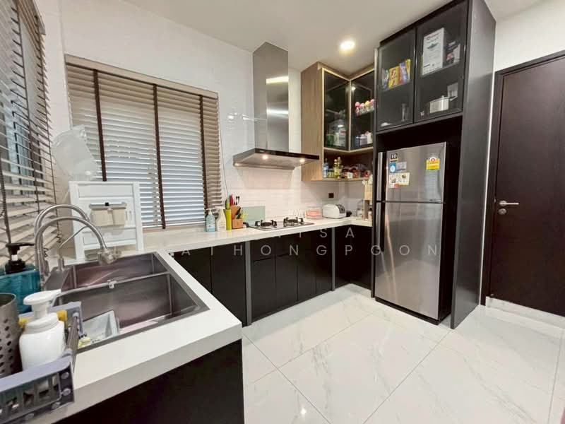 Perfect Masterpiece Sukhumvit 77 : เพอร์เฟค มาสเตอร์พีซ สุขุมวิท 77, สมุทรปราการ, ซอย หมู่บ้านเพอร์เฟคเพลส สุขุมวิท 77, ราชาเทวะ, บางพลี, สมุทรปราการ, 300 ตร.ม., บ้านเดี่ยว ให้เช่า, โดย Pranisa Jirathongpoon, 500316256 - DDproperty.com