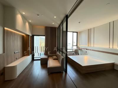 For Rent - MUNIQ Sukhumvit 23, Bangkok