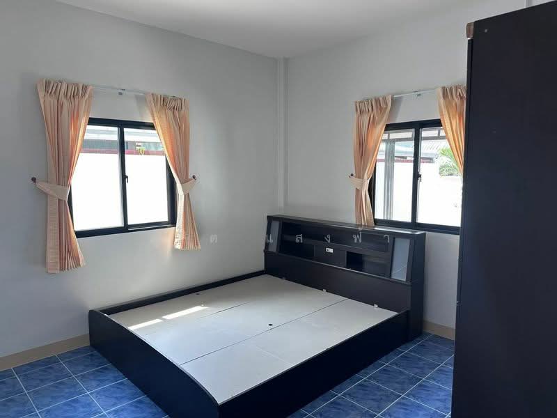 ให้เช่าบ้านเดี่ยว โรงโป๊ะ บางละมุง ชลบุรี, Chon Buri (Pattaya), Bang Lamung, Bang Lamung (Pattaya), Chon Buri (Pattaya), 3 Bedrooms, 120 sqm, Single Detached House For Rent, by Dusit Saengfa, 500316268 - DDproperty.com