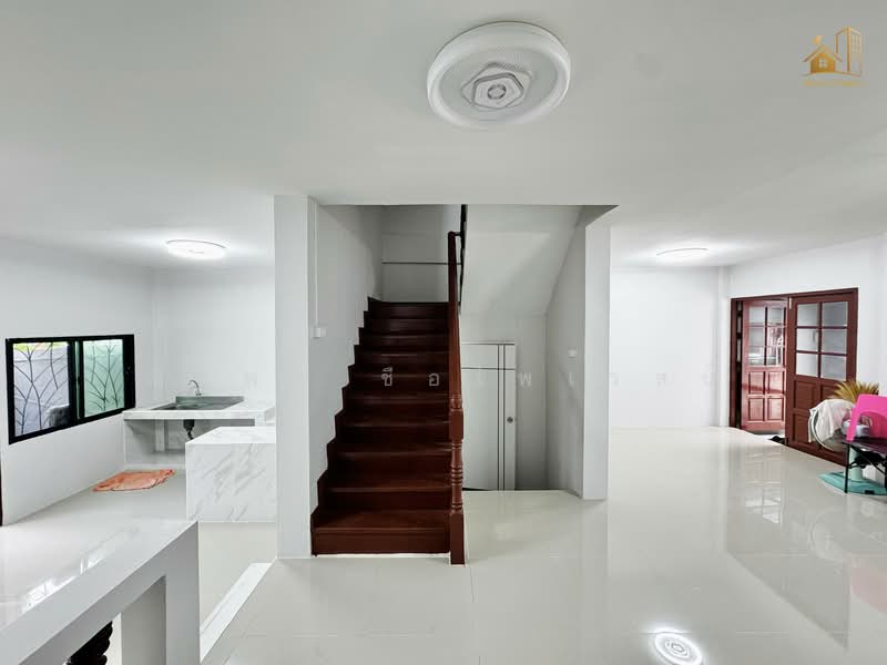 ชักพระ 10, Bangkok, Taling Chan, Bangkok, 5 Bedrooms, 316 sqm, Townhouse For Sale, by ณัฐพล ชือไพเวสน์, 500316269 - DDproperty.com