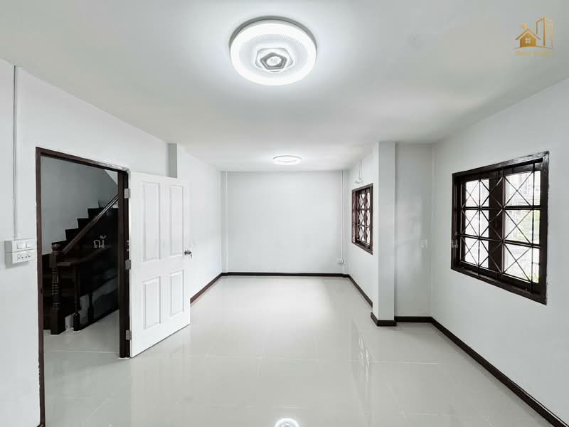 ชักพระ 10, Bangkok, Taling Chan, Bangkok, 5 Bedrooms, 316 sqm, Townhouse For Sale, by ณัฐพล ชือไพเวสน์, 500316269 - DDproperty.com