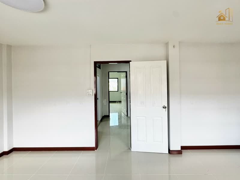 ชักพระ 10, Bangkok, Taling Chan, Bangkok, 5 Bedrooms, 316 sqm, Townhouse For Sale, by ณัฐพล ชือไพเวสน์, 500316269 - DDproperty.com