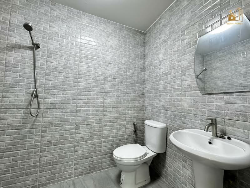ชักพระ 10, Bangkok, Taling Chan, Bangkok, 5 Bedrooms, 316 sqm, Townhouse For Sale, by ณัฐพล ชือไพเวสน์, 500316269 - DDproperty.com