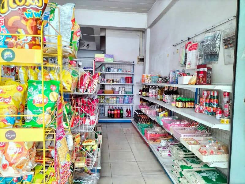 ขายอาคารพาณิชย์ 3 ชั้น ใกล้สี่แยกโนเบิ้ล แหลมฉบัง ศรีราชา, Chon Buri (Pattaya), Thung Suk La, Si Racha, Chon Buri (Pattaya), , 120 sqm, Shophouse For Sale, by Dusit Saengfa, 500316279 - DDproperty.com