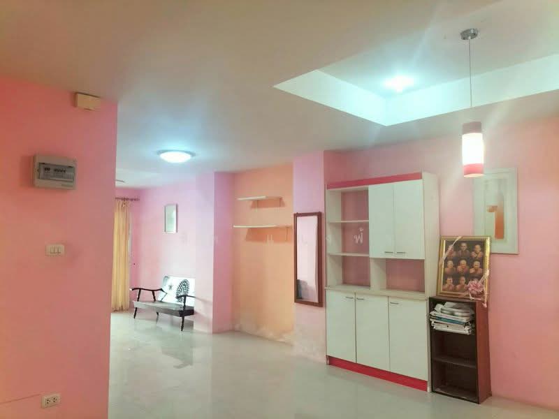 ขายทาวน์โฮม ม.พิมพาภรณ์ ม.เกษตร แหลมฉบัง ศรีราชา, Chon Buri (Pattaya), Thung Suk La, Si Racha, Chon Buri (Pattaya), 3 Bedrooms, 80 sqm, Townhouse For Sale, by Dusit Saengfa, 500316284 - DDproperty.com