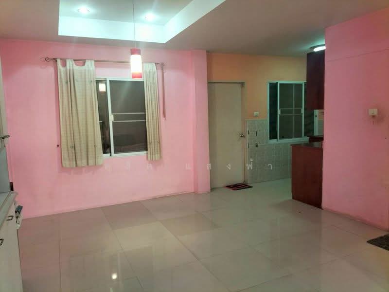 ขายทาวน์โฮม ม.พิมพาภรณ์ ม.เกษตร แหลมฉบัง ศรีราชา, Chon Buri (Pattaya), Thung Suk La, Si Racha, Chon Buri (Pattaya), 3 Bedrooms, 80 sqm, Townhouse For Sale, by Dusit Saengfa, 500316284 - DDproperty.com