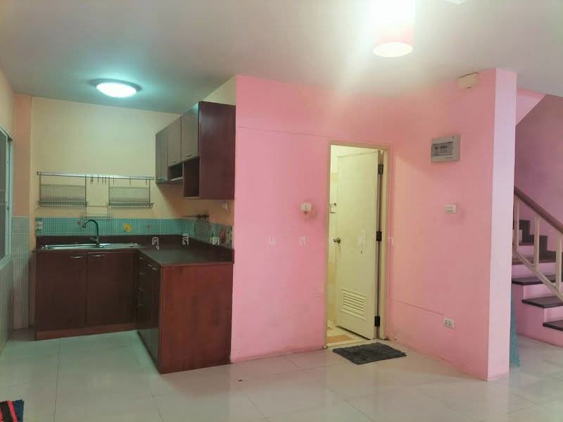 ขายทาวน์โฮม ม.พิมพาภรณ์ ม.เกษตร แหลมฉบัง ศรีราชา, Chon Buri (Pattaya), Thung Suk La, Si Racha, Chon Buri (Pattaya), 3 Bedrooms, 80 sqm, Townhouse For Sale, by Dusit Saengfa, 500316284 - DDproperty.com