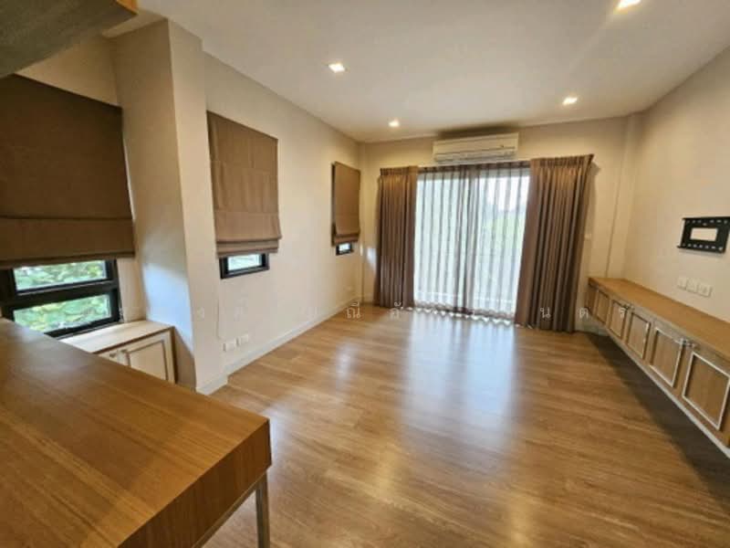 Venue Rama 5, Nonthaburi, 126 Nakhon In Rd, Bang Phai, Muang Nonthaburi, Nonthaburi, 4 Bedrooms, 200 sqm, Single Detached House For Rent, by นัฐพงค์ มณีอัครเนตร, 500316309 - DDproperty.com
