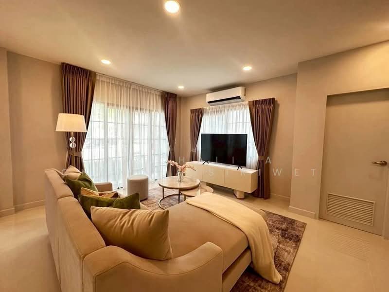 Centro Bangna, Samut Prakan, 111 Soi 3, Bang Kaeo, Bang Plee, Samut Prakan, 4 Bedrooms, 265 sqm, Single Detached House For Rent, by Patchalida Chanchaisiriwet, 500316312 - DDproperty.com