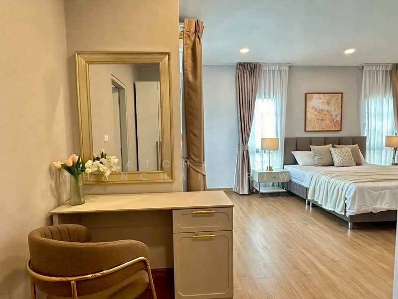 Centro Bangna, Samut Prakan, 111 Soi 3, Bang Kaeo, Bang Plee, Samut Prakan, 4 Bedrooms, 265 sqm, Single Detached House For Rent, by Patchalida Chanchaisiriwet, 500316312 - DDproperty.com