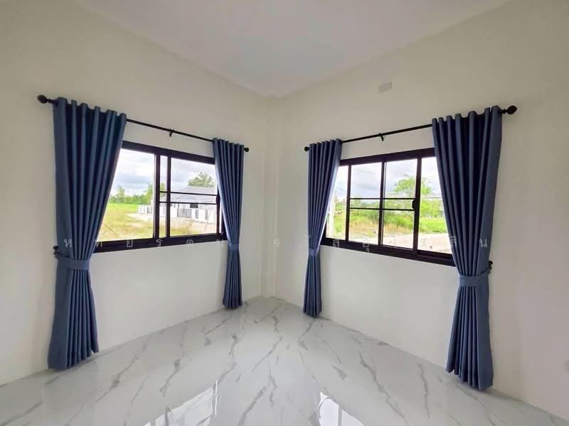 House Near Talad Khwan Municipality, Doi Saket, Chiang Mai, Chiang Mai, Talat Kwan, Doi Saket, Chiang Mai, 3 Bedrooms, 112 sqm, Single Detached House For Sale, by หทัยรัตน์ จรัสอุไรสิน, 500316384 - DDproperty.com