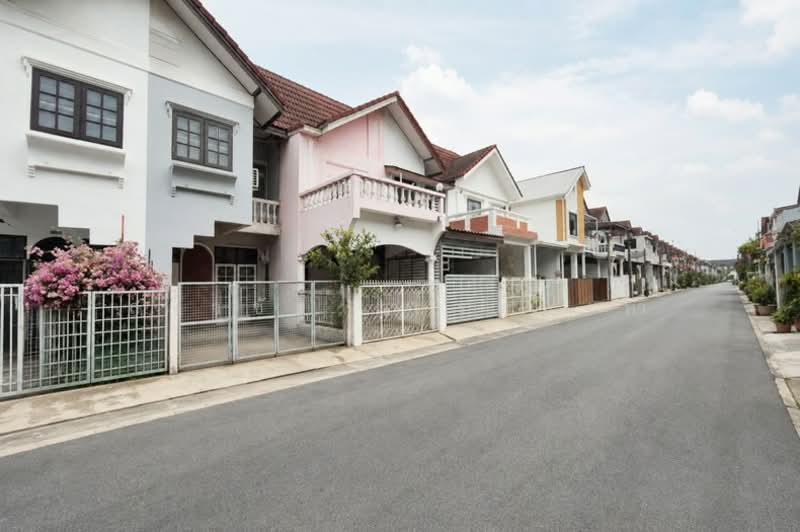 สวนทองวิลล่า, Bangkok, รามอินทรา 40, Nuan Chan, Bueng Kum, Bangkok, 2 Bedrooms, 100 sqm, Townhouse For Sale, by สง่าชัย ไทรทองคำ, 500316398 - DDproperty.com