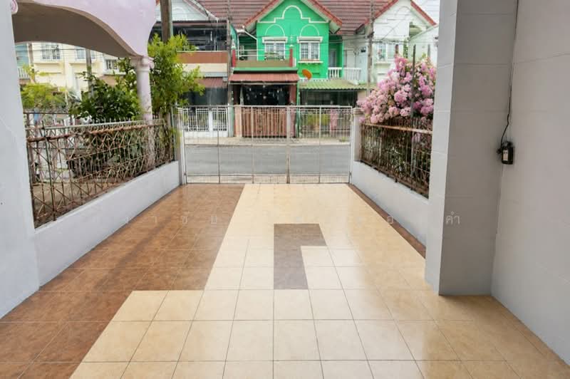 สวนทองวิลล่า, Bangkok, รามอินทรา 40, Nuan Chan, Bueng Kum, Bangkok, 2 Bedrooms, 100 sqm, Townhouse For Sale, by สง่าชัย ไทรทองคำ, 500316398 - DDproperty.com