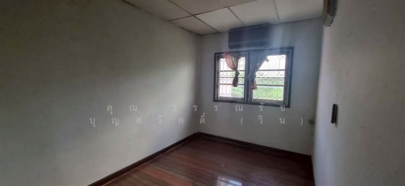 ทาวน์เฮ้าส์ 2 ชั้น 22.1 ตร.ว. หมู่บ้านสราญรมย์ ใกล้ตลาดห้วยขวาง ซอยประชาราษฎร์บำเพ็ญ21, Bangkok, ถนนรัชดาภิเษก-ห้วยขวาง, Samsen Nok, Huai Khwang, Bangkok, 3 Bedrooms, 100 sqm, Townhouse For Sale, by คุณ วรรณรัช บุญสวัสดิ์ (วิน), 500316436 - DDproperty.com