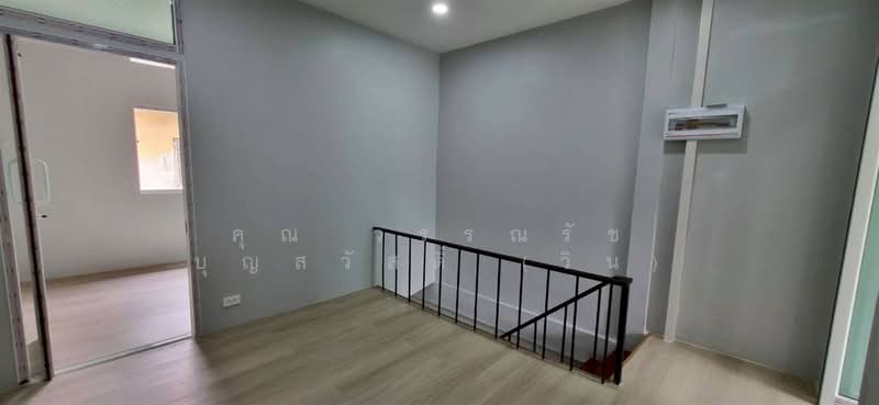 ทาวน์เฮ้าส์ 2 ชั้น 15.4 ตร.ว. ทาวน์เฮ้าส์ ใกล้ศูนย์การค้า ฟอร์จูน ทาวน์ ซอยรัชดาภิเษก3, Bangkok, ถนนอโศก-ดินแดง, Din Daeng, Bangkok, 2 Bedrooms, 80 sqm, Townhouse For Sale, by คุณ วรรณรัช บุญสวัสดิ์ (วิน), 500316446 - DDproperty.com