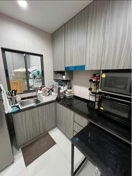 Eigen Rama 9, Bangkok, Soi Pattanakarn99, Chaloem Phrakiat Rama9 Road, Prawet, Bangkok, 2 Bedrooms, 189 sqm, Townhouse For Rent, by Living Condo, 500316468 - DDproperty.com