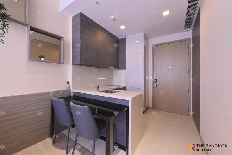 The Esse Asoke, Bangkok, 333 Soi Sukhumvit 21, Sukhumvit Road, Khlongtoei Nua, Watthana, Bangkok, 1 Bedroom, 37 sqm, Condo For Rent, by Nicha Peerakittikul, 500316493 - DDproperty.com