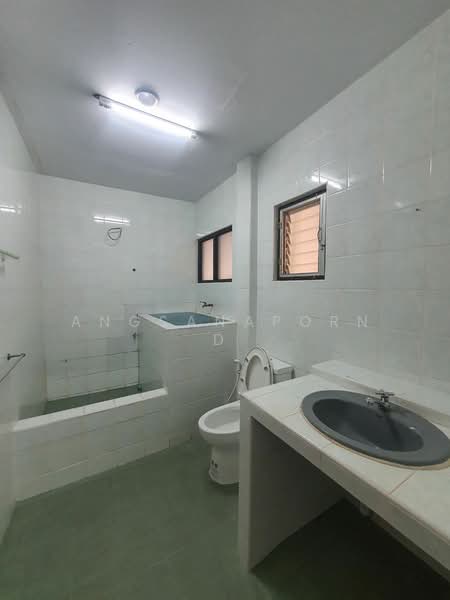 เคหะนคร 3 (ซอย 14) ซอยพัฒนาการ 50, Bangkok, Suan Luang, Bangkok, 4 Bedrooms, 150 sqm, Single Detached House For Sale, by Angsanaporn D, 500316516 - DDproperty.com