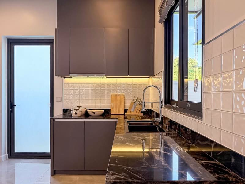 Pattaya Modern Pool Villa, Chon Buri (Pattaya), พรประภานิมิตร 34, Nong Pru, Bang Lamung (Pattaya), Chon Buri (Pattaya), 3 Bedrooms, 318 sqm, Villa For Sale, by Tharathorn Yuenyong, 500316537 - DDproperty.com