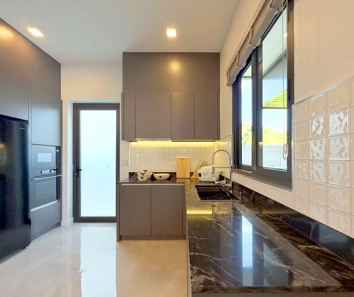 Zensiri Lakeside Mabprachan, ชลบุรี, พรประภานิมิตร 34, หนองปรือ, บางละมุง, ชลบุรี, 318 ตร.ม., วิลล่า ขาย, โดย ฑาราธร ยืนยงค์, 500316537 - DDproperty.com
