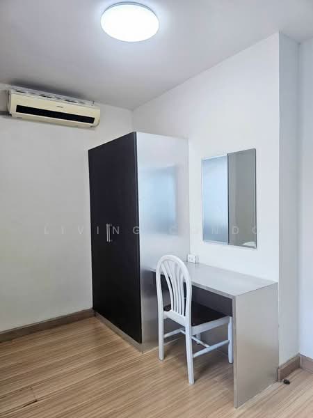 Baan Pruksa 86/1 Ladkrabang-Suvarnabhumi : บ้านพฤกษา 86/1 ลาดกระบัง-สุวรรณภูมิ, สมุทรปราการ, ถ.ลาดกระบัง, ศีรษะจรเข้น้อย, บางเสาธง, สมุทรปราการ, 72 ตร.ม., ทาวน์เฮ้าส์ ให้เช่า, โดย Living Condo, 500316557 - DDproperty.com