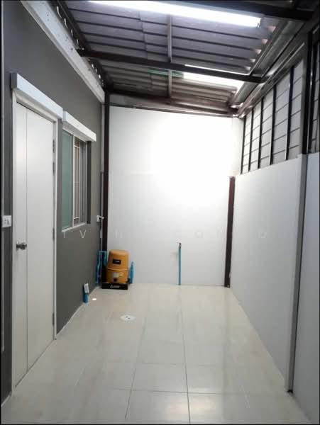 Baan Pruksa 86/1 Ladkrabang-Suvarnabhumi : บ้านพฤกษา 86/1 ลาดกระบัง-สุวรรณภูมิ, สมุทรปราการ, ถ.ลาดกระบัง, ศีรษะจรเข้น้อย, บางเสาธง, สมุทรปราการ, 72 ตร.ม., ทาวน์เฮ้าส์ ให้เช่า, โดย Living Condo, 500316557 - DDproperty.com