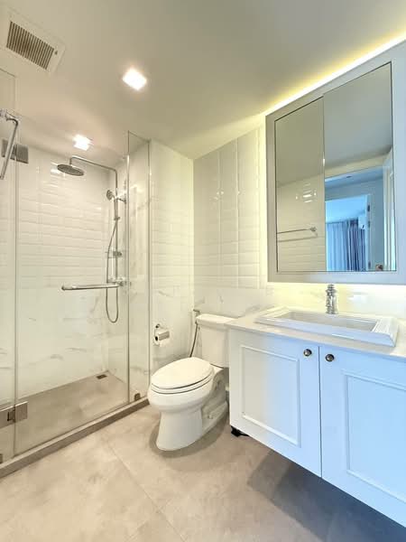 C Ekkamai, Bangkok, 888 Soi Sukhumvit 63, Sukhumvit Road, Khlong Tan Nua, Watthana, Bangkok, 2 Bedrooms, 86 sqm, Condo For Sale, by Super B Estate Co., Ltd, 500316574 - DDproperty.com