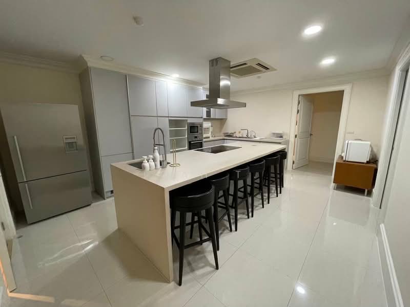 อาคารให้เช่า ทองหล่อ สุขุมวิท : Buildings for rent in Thonglor, Sukhumvit, กรุงเทพ, คลองตันเหนือ, วัฒนา, กรุงเทพ, 900 ตร.ม., ตึกแถว-อาคารพาณิชย์ ให้เช่า, โดย TOAH T., 500316593 - DDproperty.com
