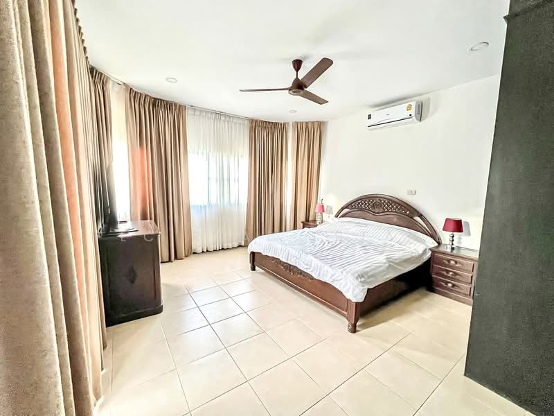 Pool Villa for Sale Mabprachan Pattaya Large Private Estate, Chon Buri (Pattaya), Bang Lamung, Bang Lamung (Pattaya), Chon Buri (Pattaya), 5 Bedrooms, 450 sqm, Villa For Sale, by PLC Real Estate, 500316601 - DDproperty.com