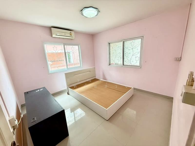 Passorn 7 Rattanathibet, Nonthaburi, Bang Kruai - Sai Noi Road, Bang Rak Yai, Bang Bua Thong, Nonthaburi, 4 Bedrooms, 150 sqm, Single Detached House For Sale, by กรณวัสส์ กัณฑวัสส์วงส์, 500316651 - DDproperty.com