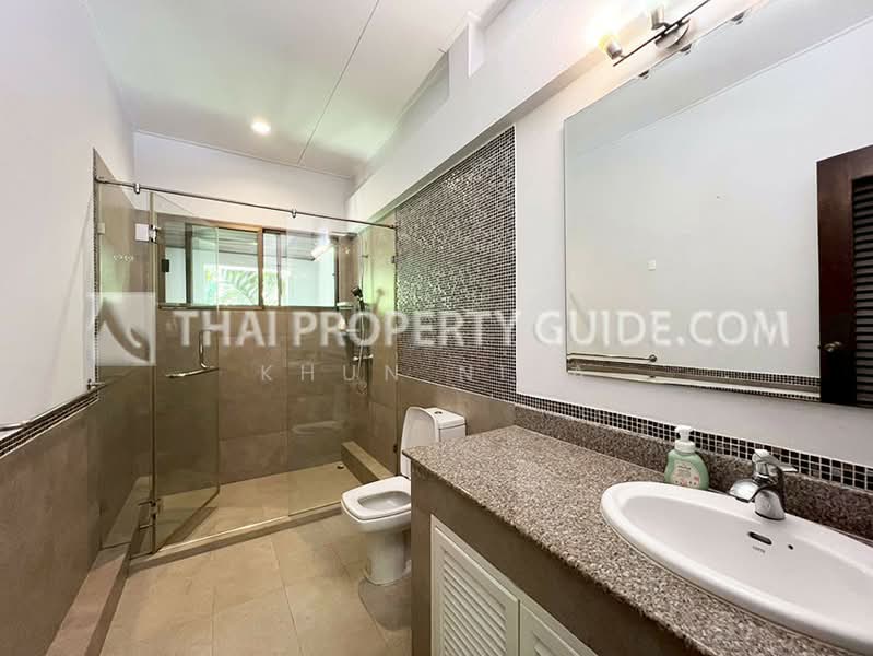 House with Shared Pool for rent in Sukhumvit, Bangkok, กรุงเทพ, คลองตันเหนือ, วัฒนา, กรุงเทพ, 350 ตร.ม., บ้านเดี่ยว ให้เช่า, โดย Khun Nita, 500316656 - DDproperty.com