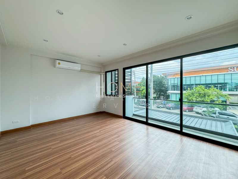 Supalai Pride Bangna-Lat Krabang, Samut Prakan, Wat Sriwaree Noi Road, Srisa Chorakhe Noi, Bang Sao Thong, Samut Prakan, 3 Bedrooms, 181 sqm, Single Detached House For Sale, by HOME Real Estate Service, 500316674 - DDproperty.com