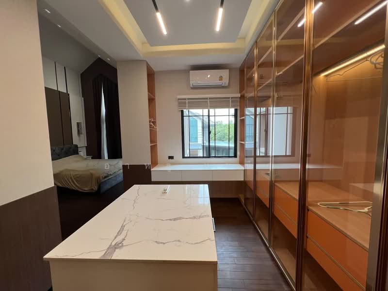Bangkok Boulevard Ramintra-Serithai 2, Bangkok, 98 Soi Seri Thai 71, Khan Na Yao, Bangkok, 4 Bedrooms, 300 sqm, Single Detached House For Rent, by Arlu Seachue, 500316695 - DDproperty.com