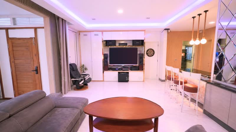 Mantana Ratchaphruek-Maha Chesadabodindranusorn Bridge, Nonthaburi, Nonthaburi 1 Road, Bang Krang, Muang Nonthaburi, Nonthaburi, 4 Bedrooms, 350 sqm, Single Detached House For Sale, by ปัญญา สมหมาย, 500316730 - DDproperty.com