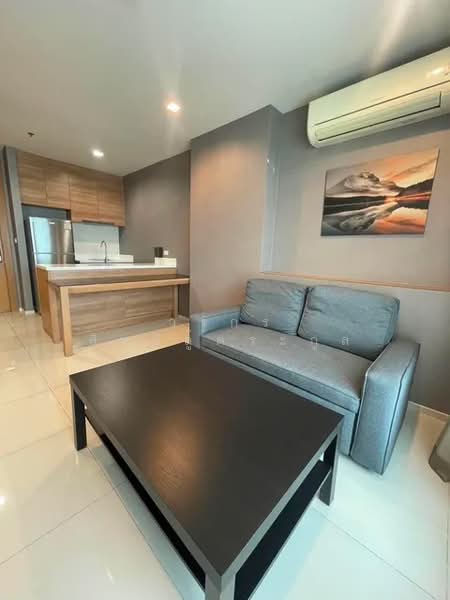 Rhythm Ratchada-Huaikwang, Bangkok, 218 Ratchadaphisek Road, Huai Khwang, Bangkok, 1 Bedroom, 47 sqm, Condo For Rent, by วรกร สิทธิลู่ตระกูล, 500316763 - DDproperty.com