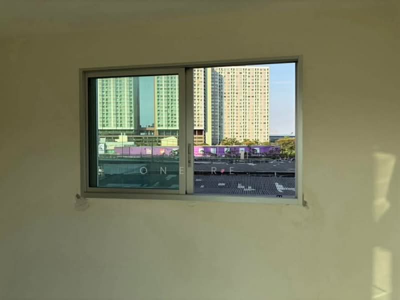Asakan Place Srinakarin, Bangkok, 617 Srinakarin Road, Suan Luang, Bangkok, 1 Bedroom, 45 sqm, Condo For Sale, by One Re., 500316764 - DDproperty.com