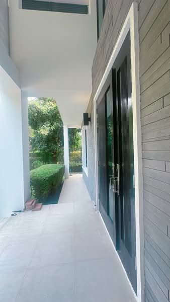 Ladawan Rattanathibet, Nonthaburi, Rattanathibet Road, Bang Rak Noi, Muang Nonthaburi, Nonthaburi, 4 Bedrooms, 400 sqm, Single Detached House For Sale, by เวนดี้ o89-048-2828, 500316774 - DDproperty.com