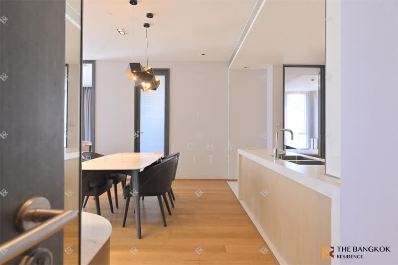 BEATNIQ Sukhumvit 32, Bangkok, Soi Sukhumvit 32, Sukhumvit Road, Khong Tan, Khlong Toei, Bangkok, 2 Bedrooms, 107 sqm, Condo For Rent, by Nicha Peerakittikul, 500316783 - DDproperty.com