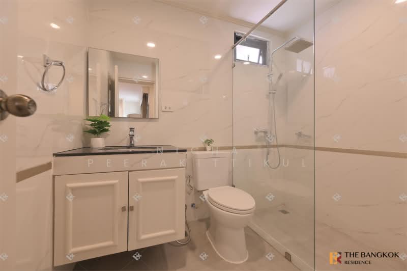 M Towers, Bangkok, Soi Sukhumvit 35, Khlong Tan Nua, Watthana, Bangkok, 2 Bedrooms, 150 sqm, Apartment For Rent, by Nicha Peerakittikul, 500316786 - DDproperty.com