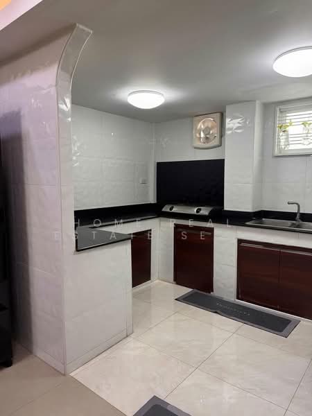 ทาวน์โฮม 2 ชั้น ติด MRT ท่าพระ, กรุงเทพ, วัดท่าพระ, บางกอกใหญ่, กรุงเทพ, 180 ตร.ม., ทาวน์เฮ้าส์ ขาย, โดย HOME Real Estate Service, 500316813 - DDproperty.com
