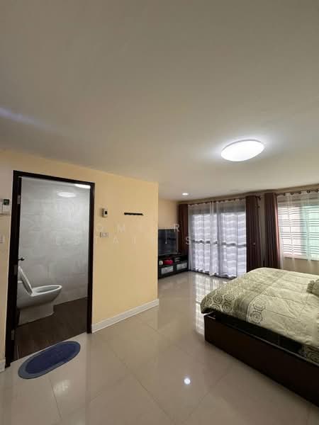 ทาวน์โฮม 2 ชั้น ติด MRT ท่าพระ, Bangkok, Wat Tha Pra, Bangkok Yai, Bangkok, 4 Bedrooms, 180 sqm, Townhouse For Sale, by HOME Real Estate Service, 500316813 - DDproperty.com