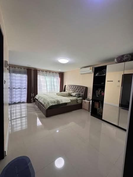 ทาวน์โฮม 2 ชั้น ติด MRT ท่าพระ, Bangkok, Wat Tha Pra, Bangkok Yai, Bangkok, 4 Bedrooms, 180 sqm, Townhouse For Sale, by HOME Real Estate Service, 500316813 - DDproperty.com