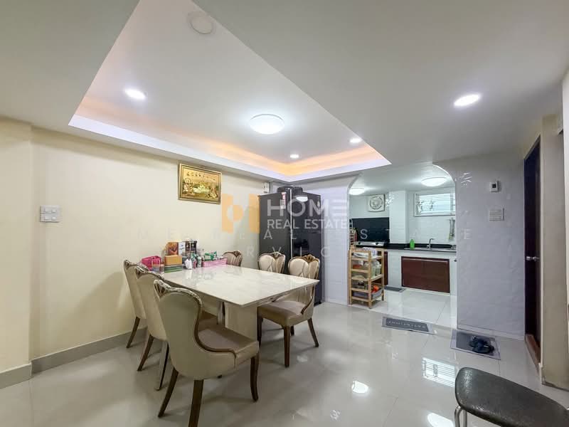 ทาวน์โฮม 2 ชั้น ติด MRT ท่าพระ, Bangkok, Wat Tha Pra, Bangkok Yai, Bangkok, 4 Bedrooms, 180 sqm, Townhouse For Sale, by HOME Real Estate Service, 500316813 - DDproperty.com