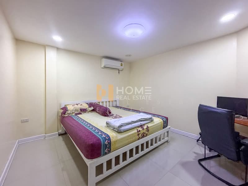 ทาวน์โฮม 2 ชั้น ติด MRT ท่าพระ, Bangkok, Wat Tha Pra, Bangkok Yai, Bangkok, 4 Bedrooms, 180 sqm, Townhouse For Sale, by HOME Real Estate Service, 500316813 - DDproperty.com