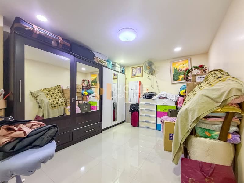 ทาวน์โฮม 2 ชั้น ติด MRT ท่าพระ, กรุงเทพ, วัดท่าพระ, บางกอกใหญ่, กรุงเทพ, 180 ตร.ม., ทาวน์เฮ้าส์ ขาย, โดย HOME Real Estate Service, 500316813 - DDproperty.com