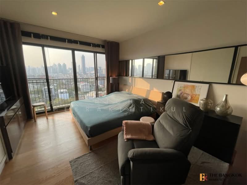 Noble Solo, Bangkok, 988 Thong Lo, Khlong Tan Nua, Watthana, Bangkok, 2 Bedrooms, 102 sqm, Condo For Rent, by Nicha Peerakittikul, 500316834 - DDproperty.com