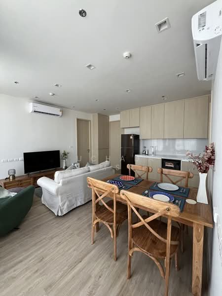 Noble State 39, Bangkok, 35 Soi Sukhumvit 39, Khlong Tan Nua, Watthana, Bangkok, 2 Bedrooms, 60 sqm, Condo For Rent, by Suchada Somsri, 500316879 - DDproperty.com