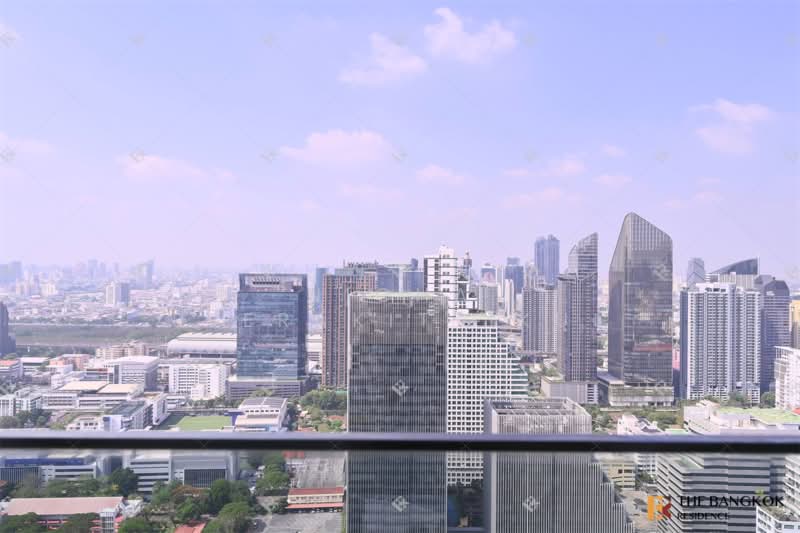 The Esse Asoke, Bangkok, 333 Soi Sukhumvit 21, Sukhumvit Road, Khlongtoei Nua, Watthana, Bangkok, 1 Bedroom, 44 sqm, Condo For Rent, by Nicha Peerakittikul, 500316900 - DDproperty.com