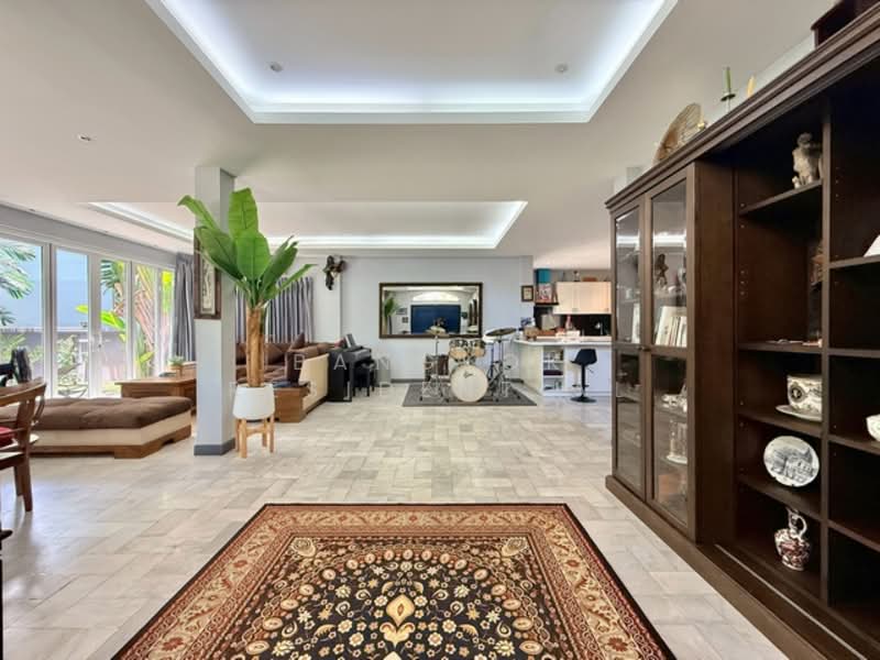 Detached House, Bangkok, Sukhumvit 50, Bang Chak, Phra Khanong, Bangkok, 5 Bedrooms, 220 sqm, Single Detached House For Rent, by Bangkok Residential, 500316904 - DDproperty.com